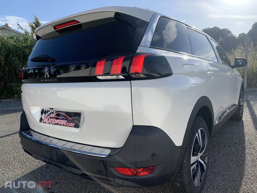 Peugeot 5008 1.5 BlueHDi Allure EAT8