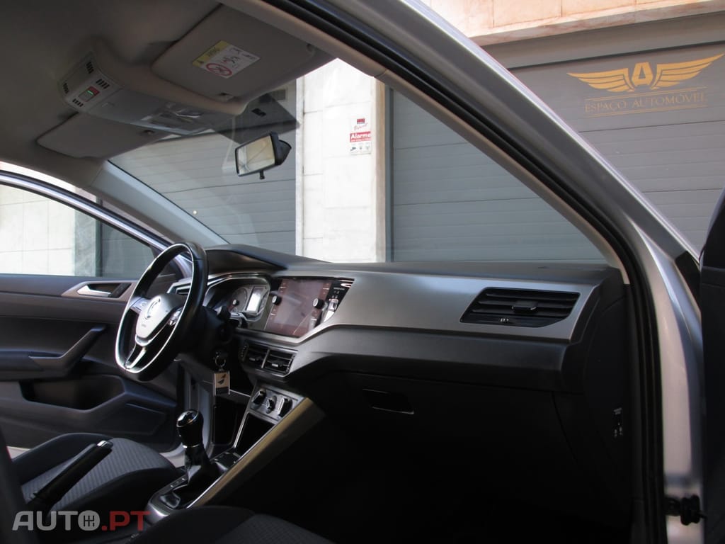 Volkswagen Polo 1.0 TSI Confortline