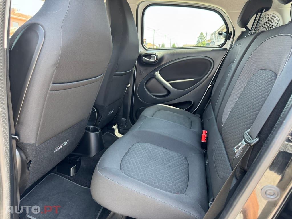 Smart ForFour Electric Drive Passion