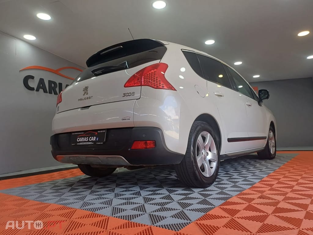 Peugeot 3008 2.0 HDi Hybrid4