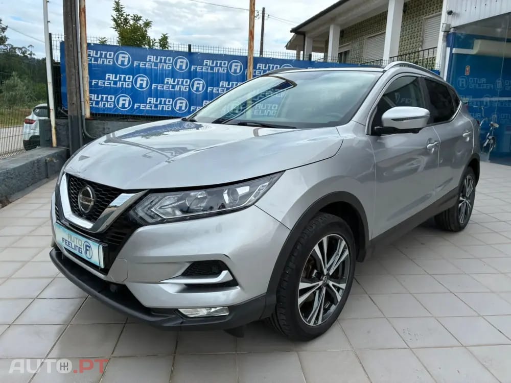 Nissan Qashqai 1.3 DIG-T N-Connecta