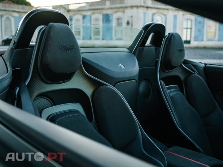 Aston Martin Vantage Roadster V8 F1 Edition