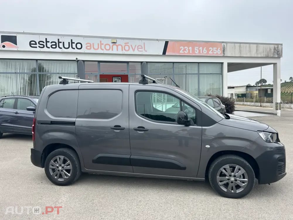 Peugeot Partner 1.5 BlueHDi Premium Standard Plus