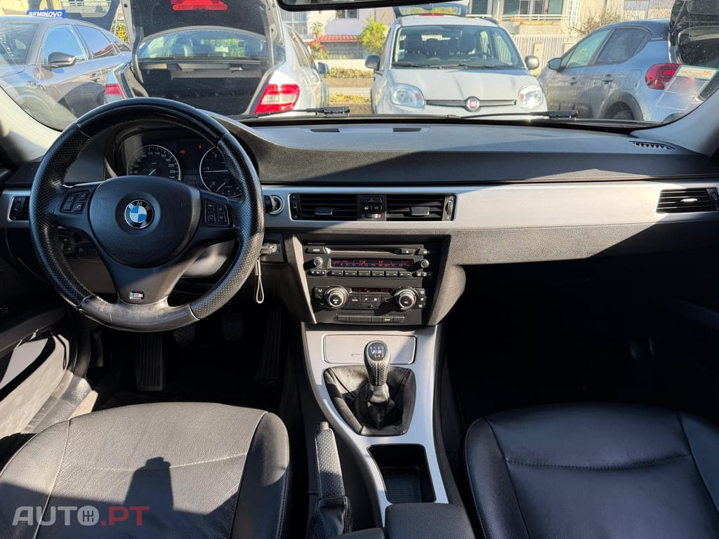 BMW 318 d Touring Line Sport
