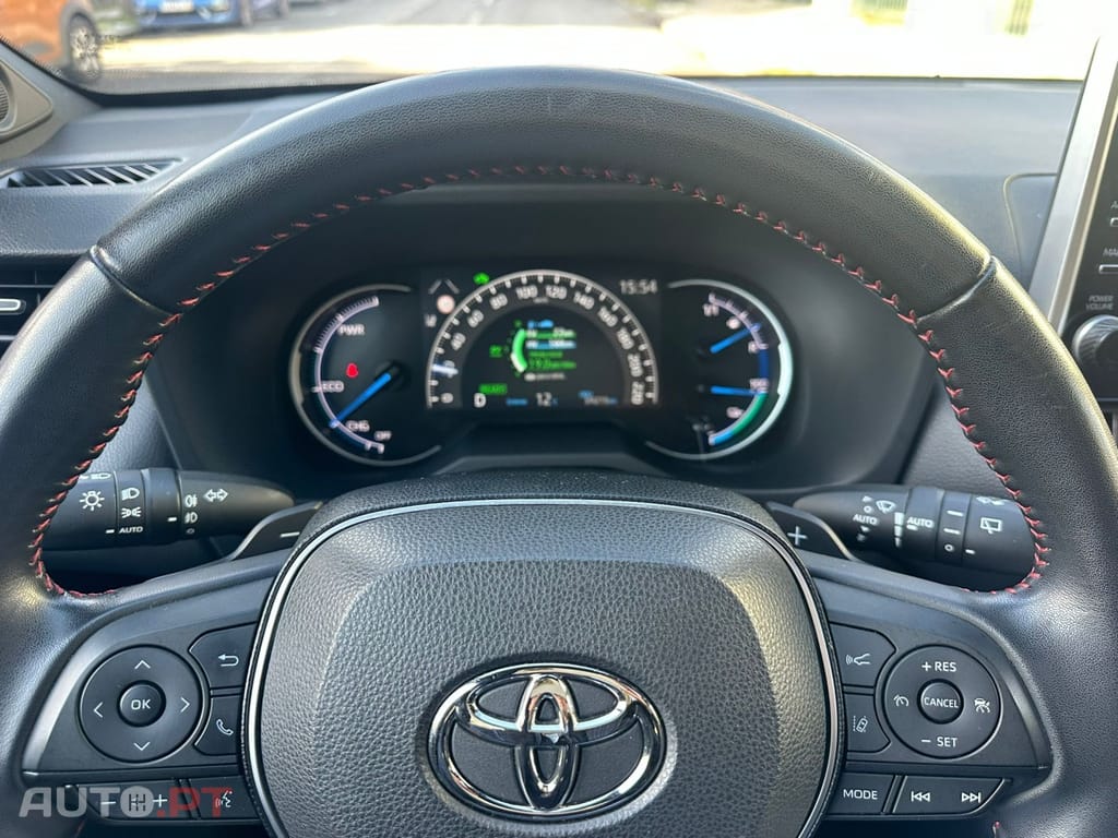 Toyota RAV4 2.5 HDF Square Collection AWD-i