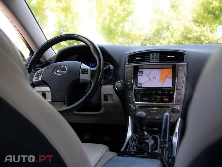 Lexus IS 200 d P.Executive 6G
