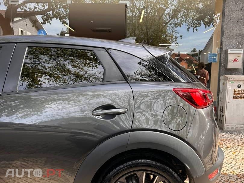 Mazda CX-3 1.5 Sky.Excellence Navi