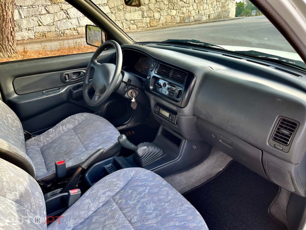 Mitsubishi L200 2.5 TD