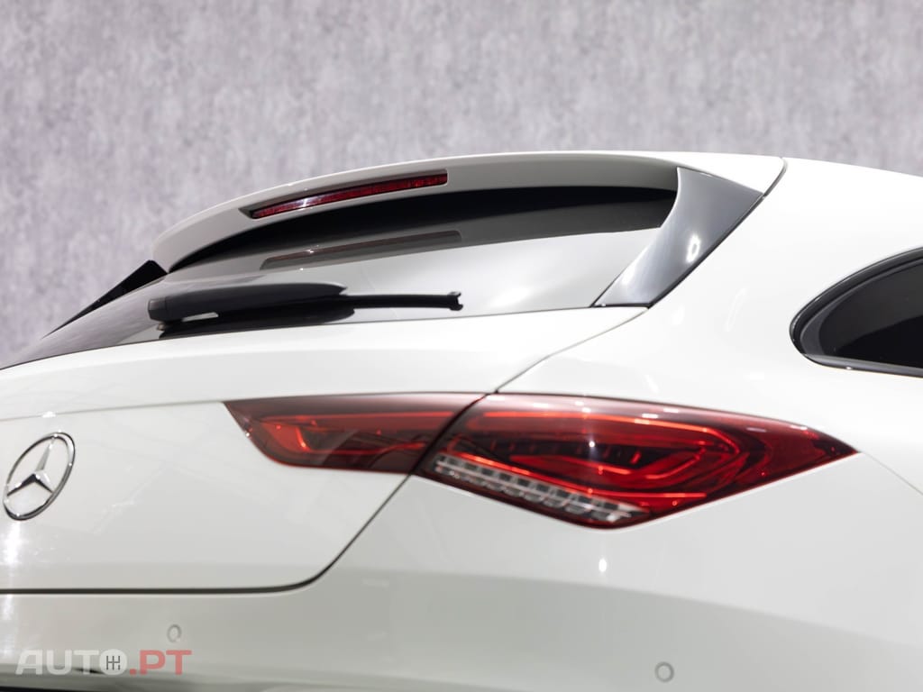 Mercedes-Benz CLA 180 d Shooting Brake AMG Line Aut.