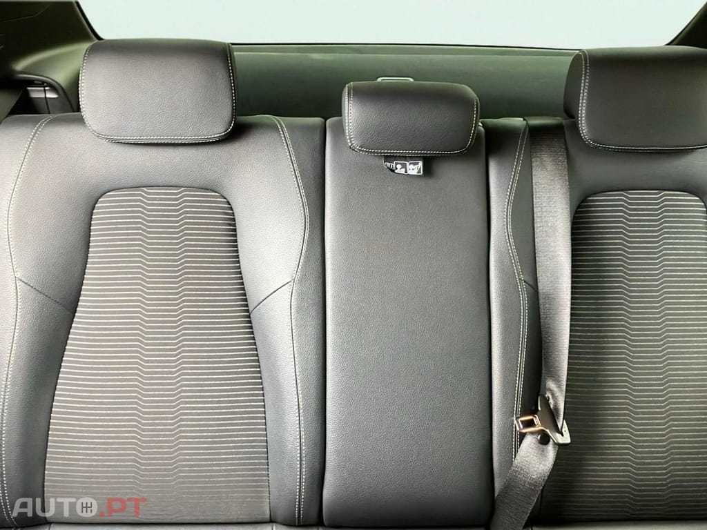 Mercedes-Benz A 250 e Style Plus