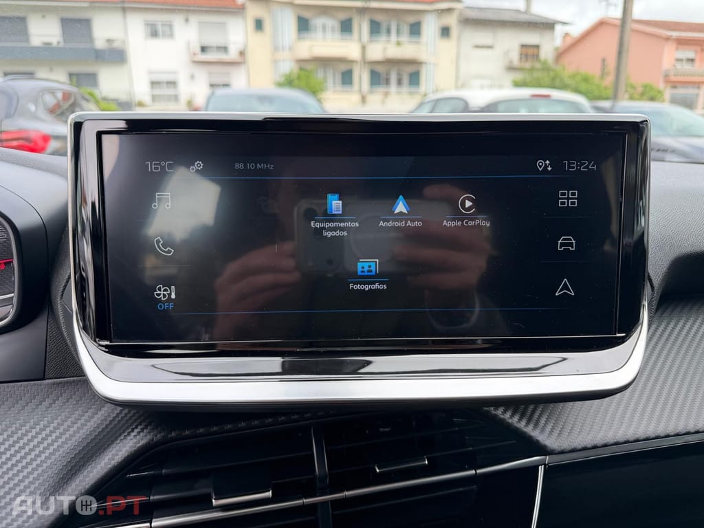 Peugeot 2008 1.2 PureTech Active