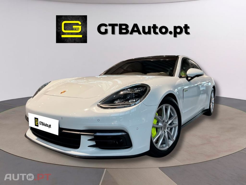 Porsche Panamera 4 E-Hybrid 