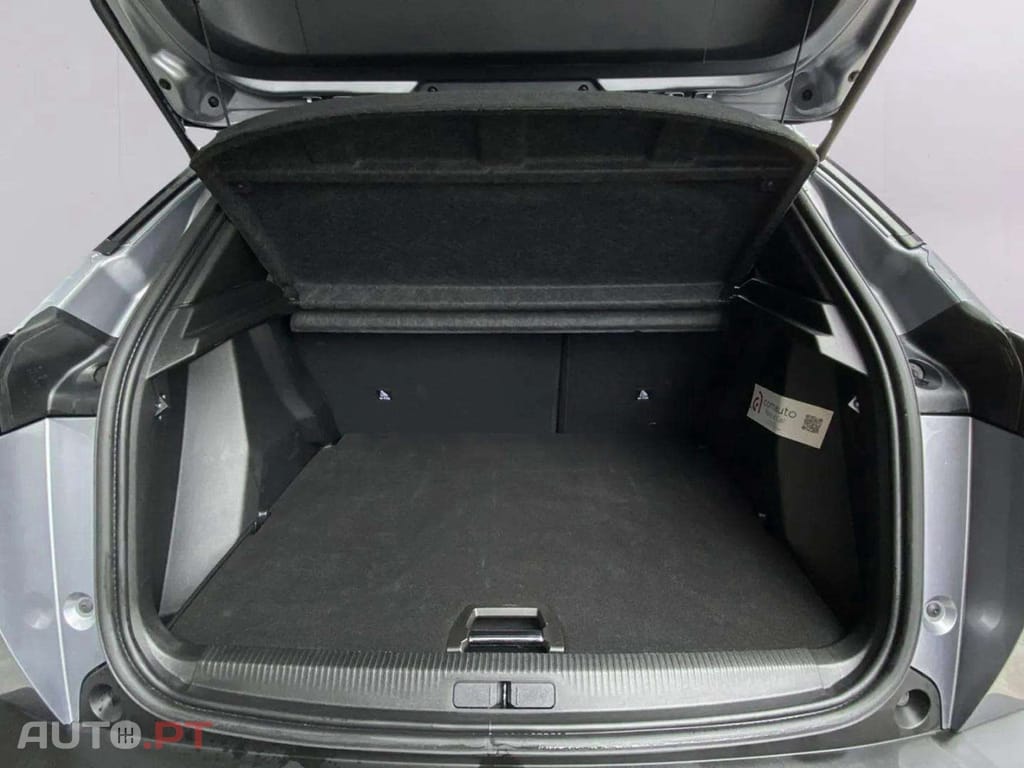 Peugeot 2008 1.2 PureTech Allure