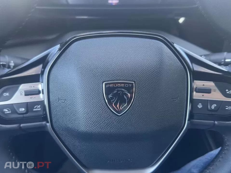 Peugeot E-308 54 kWh E-Style