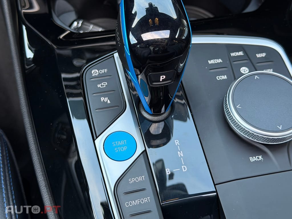 BMW iX3 M Sport Impressive