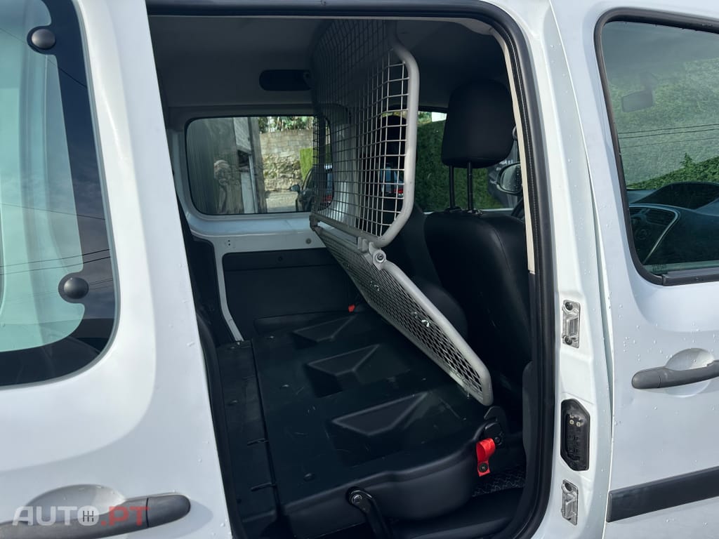 Renault Kangoo 1.5 dCi Maxi Business S/S 3L