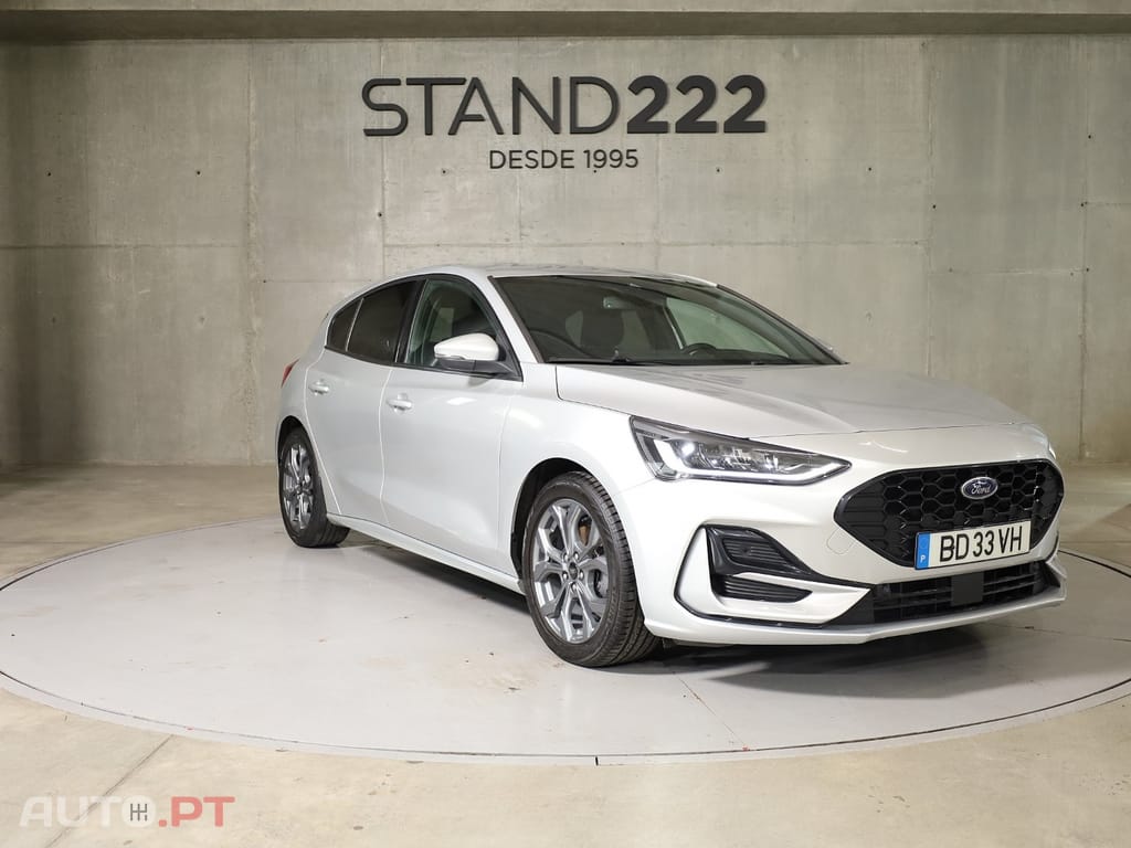 Ford Focus 1.0 EcoBoost MHEV ST-Line Aut — fotografia 3