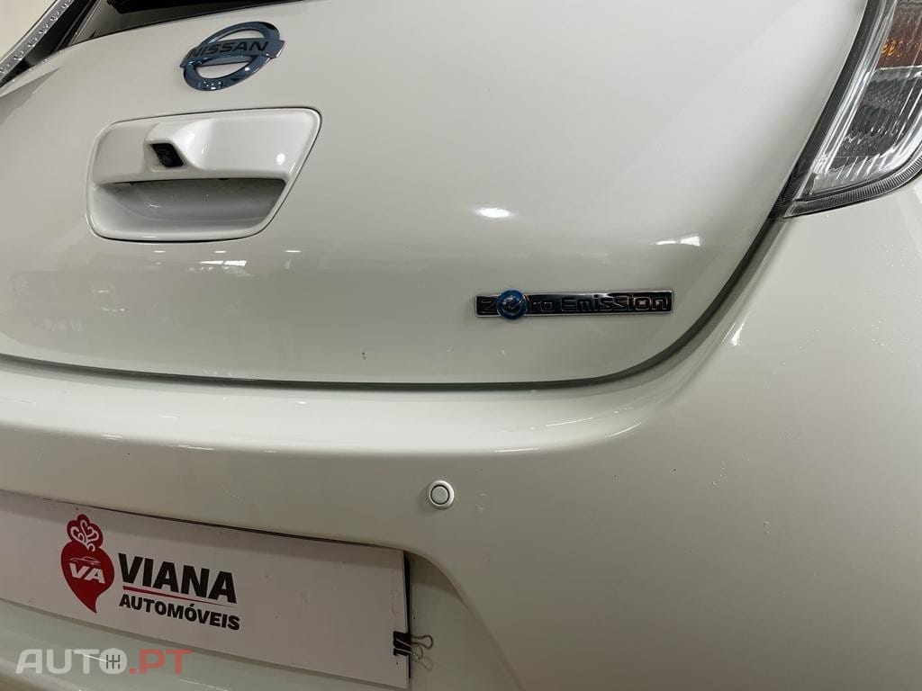 Nissan Leaf Acenta Limited Edition Flex