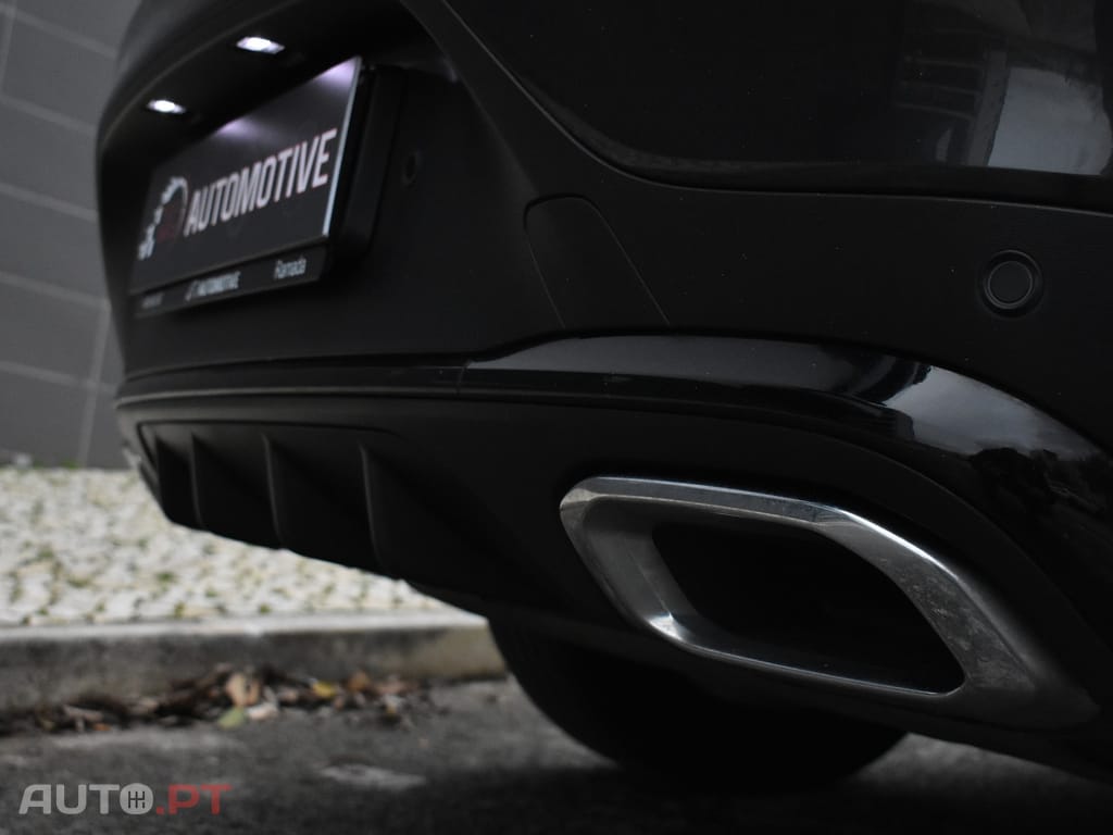 Mercedes-Benz GLC 300 e Coupe 4Matic 9G-TRONIC AMG Line