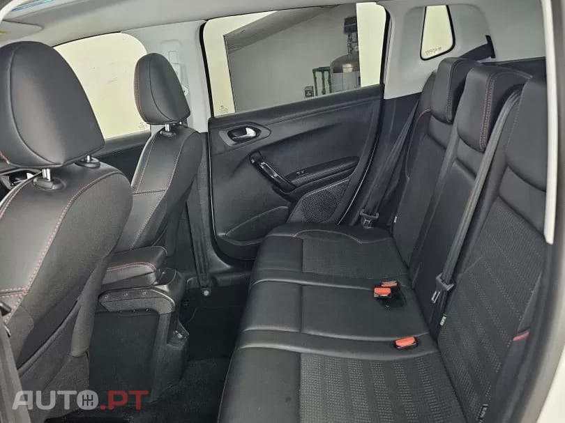 Peugeot 2008 1.2 PureTech GT Line EAT6