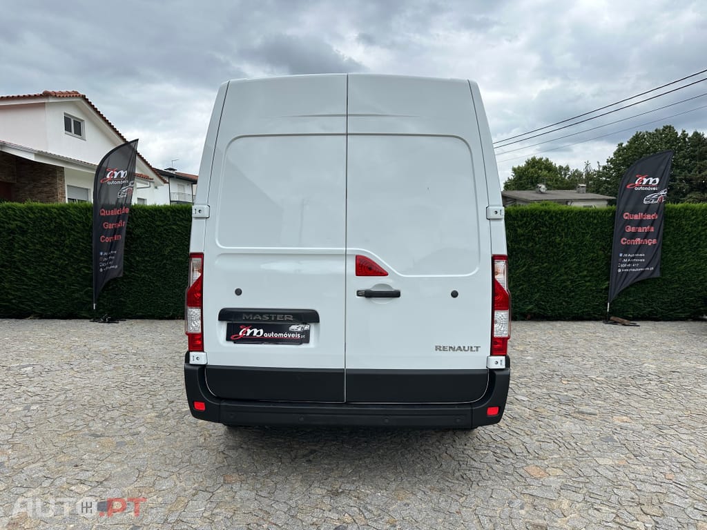 Renault Master 2.3 dCi L2h2