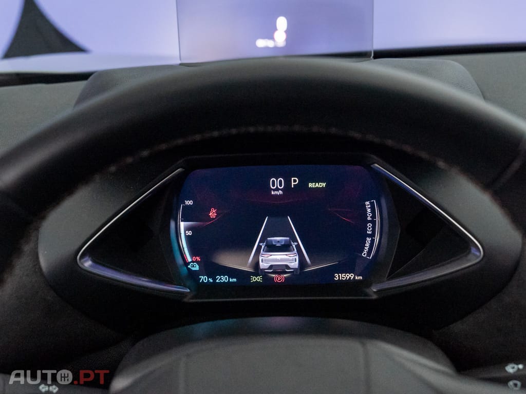 DS DS3 E-Tense Bastille