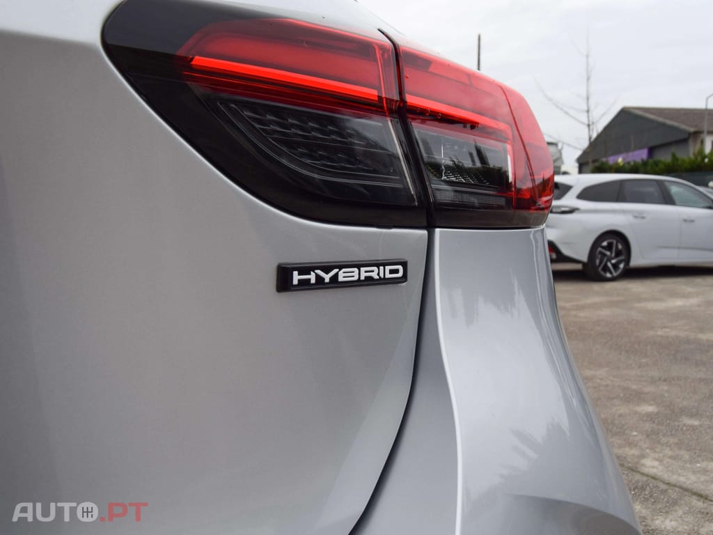 Opel Corsa 1.2 HYBRID GS eDCT