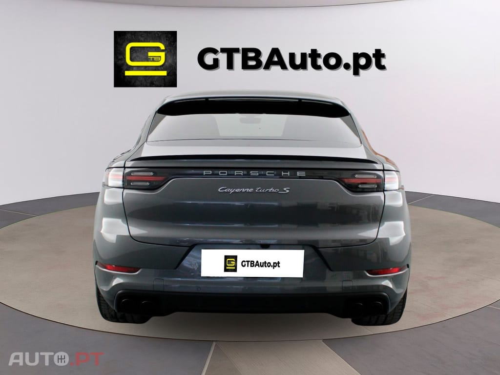 Porsche Cayenne TURBO S