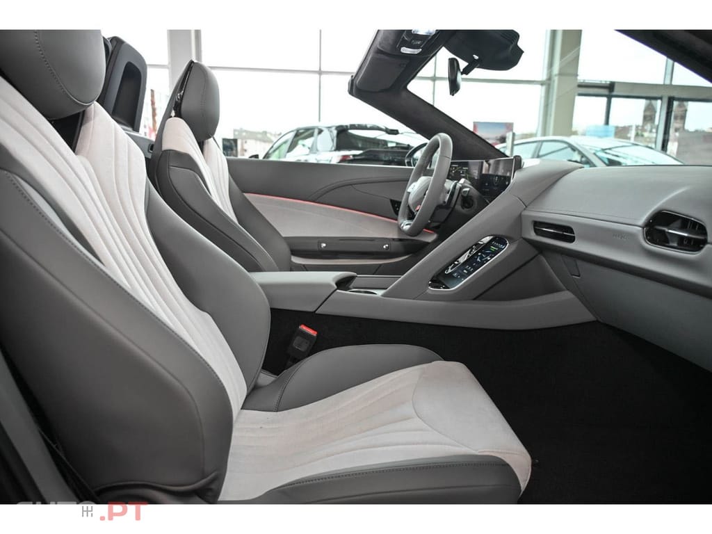 MG Cyberster e-Roadster