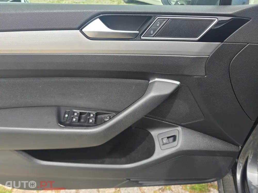 Volkswagen Passat 2.0 TDi Confortline DSG