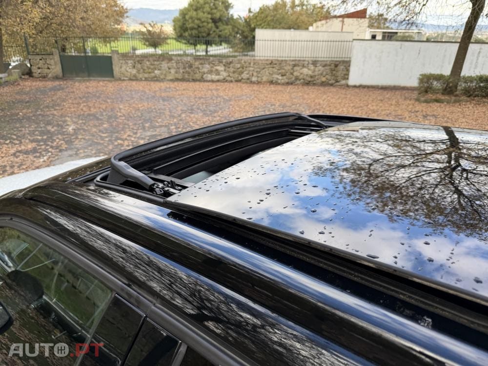 Peugeot E-2008 50 kWh GT Pack