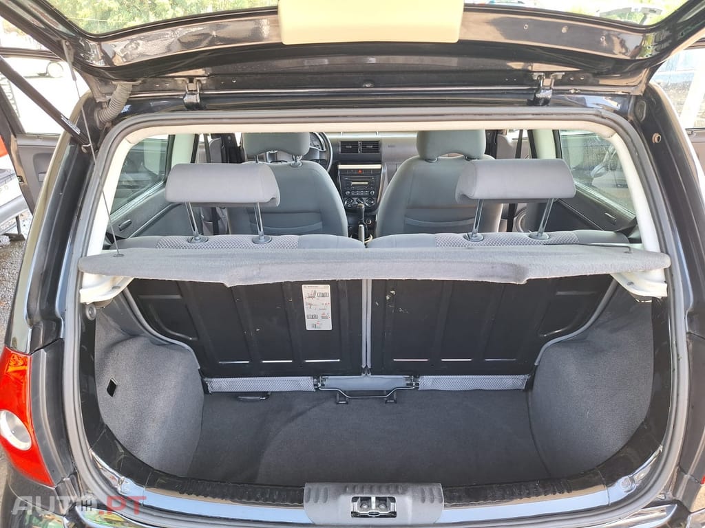 Volkswagen Fox 1.2 T.Liso Pack Elements