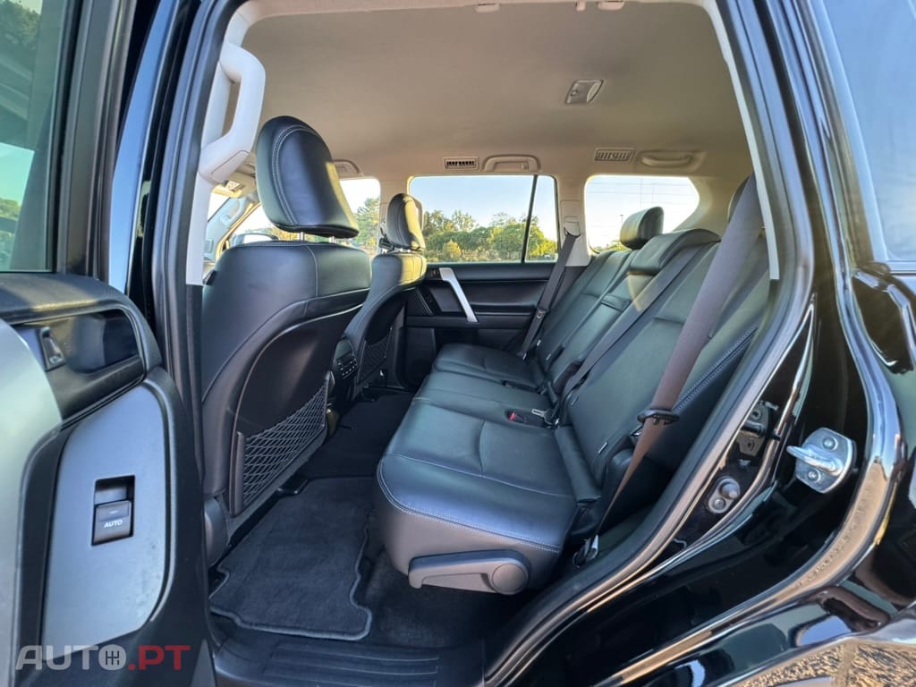 Toyota Land Cruiser 2.8 D-4D CA