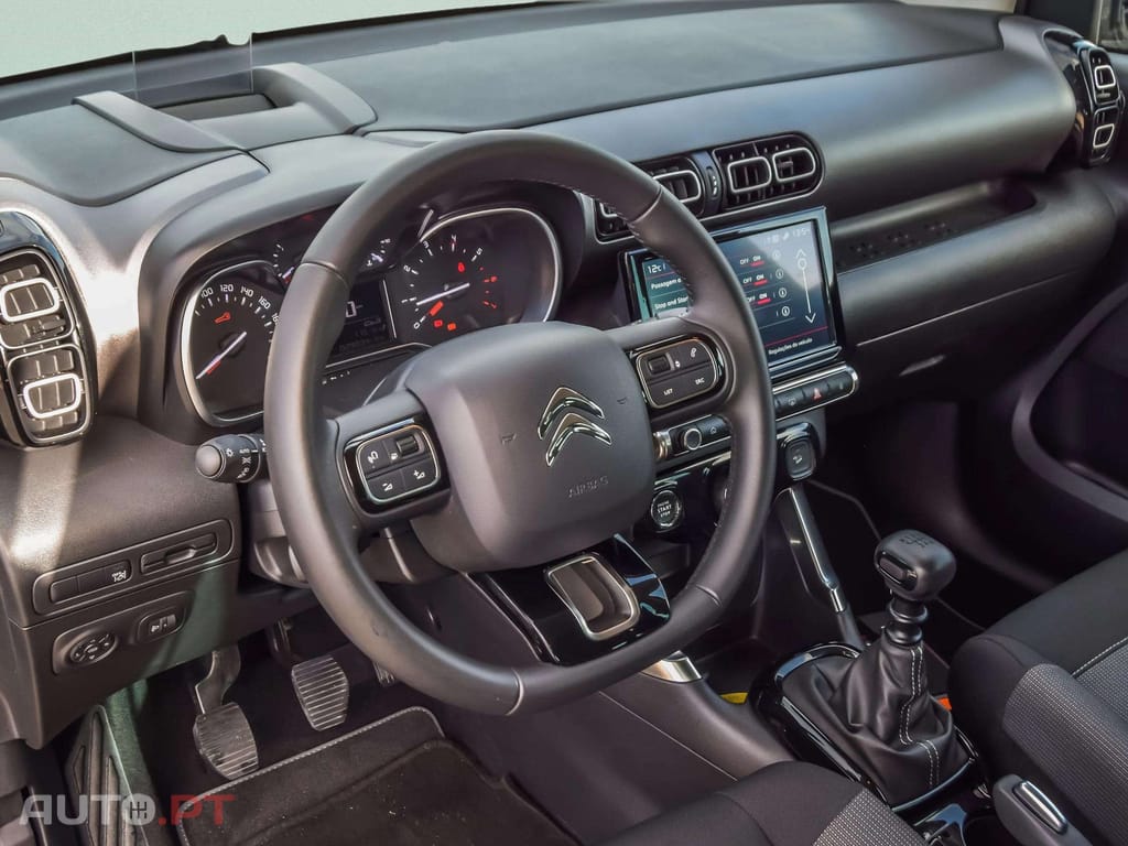 Citroen C3 Aircross 1.2 PureTech Shine Pack