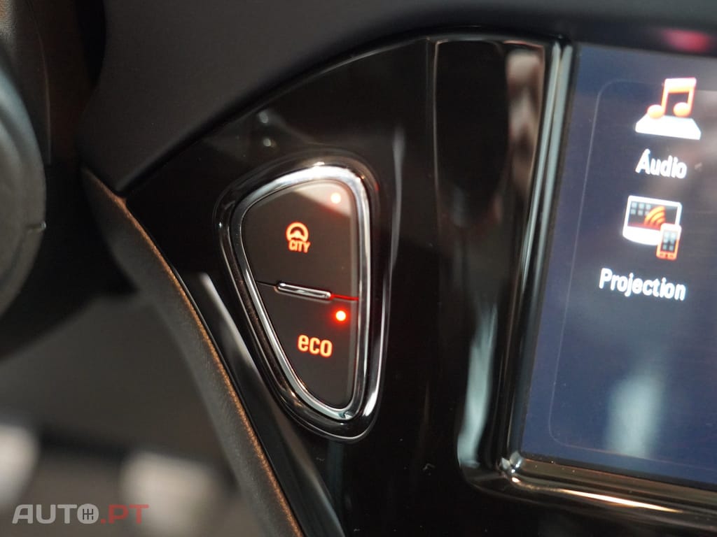 Opel Corsa 1.0 T 120 Anos