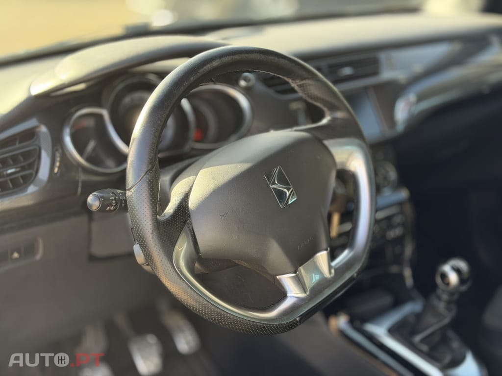 Citroen DS3 1.6 e-HDi Airdream Sport Chic