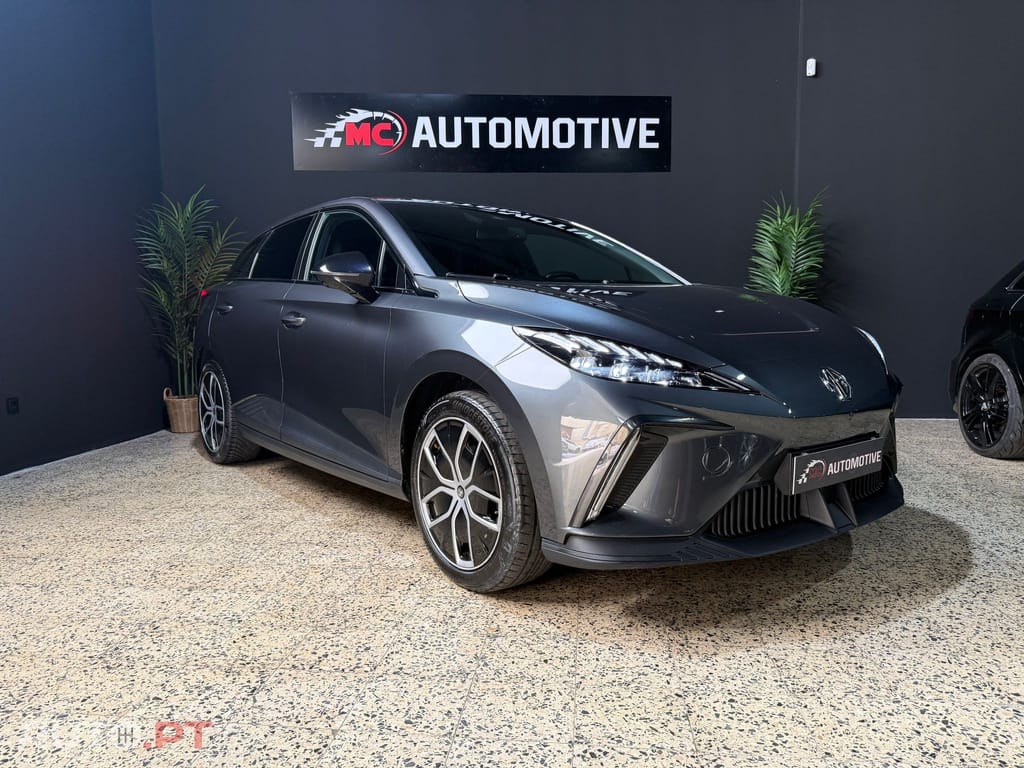 MG MG4 64 kWh Luxury