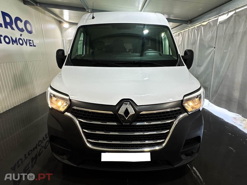 Renault Master L2H2 2.3 DCi 135cv Confort