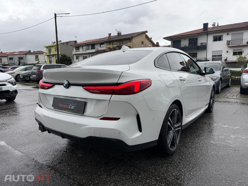 BMW 216 d Pack Desportivo M