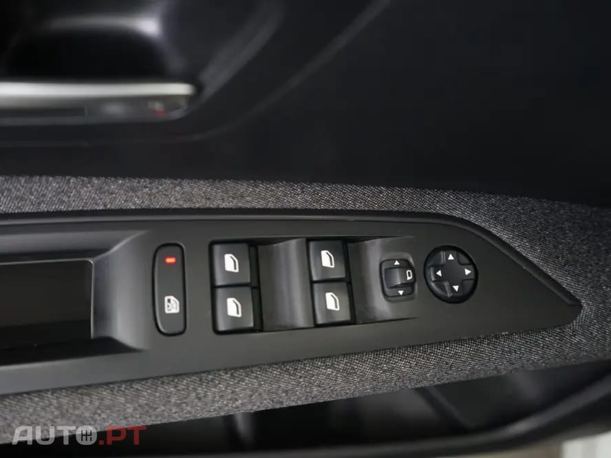 Peugeot 3008 1.2 PureTech Allure Pack