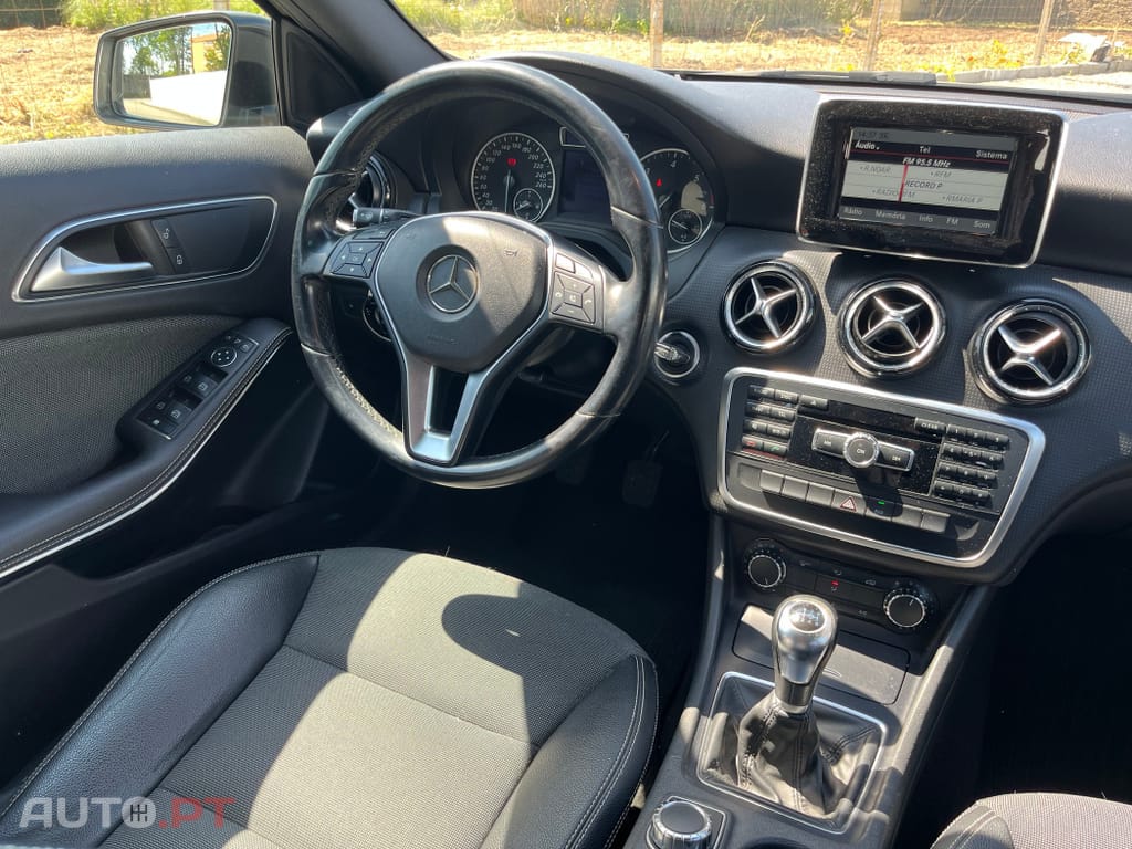 Mercedes-Benz A 180 CDI (BlueEFFICIENCY) Urban