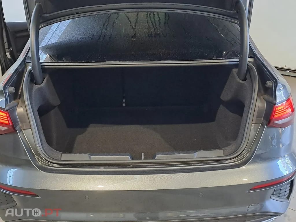 Audi A3 30 TDI S line S tronic