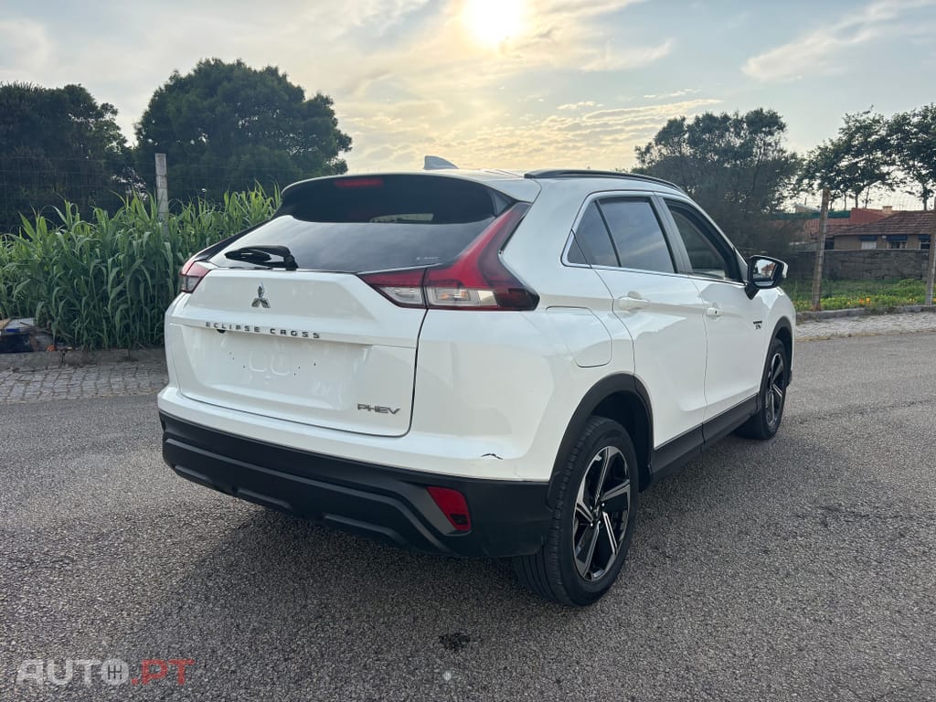 Mitsubishi Eclipse Cross 2.4 PHEV eStyle