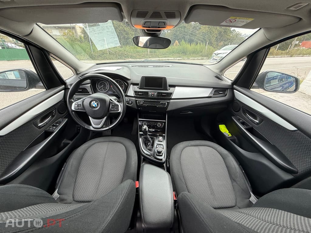 BMW 216 d Advantage