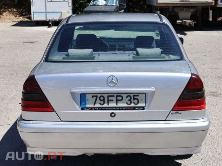 Mercedes-Benz C 220 D Classic