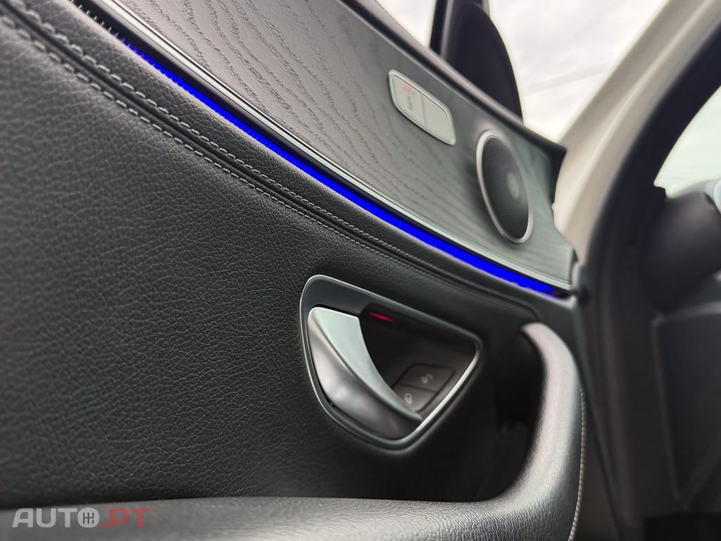 Mercedes-Benz E 300 de T 9G-TRONIC AMG Line