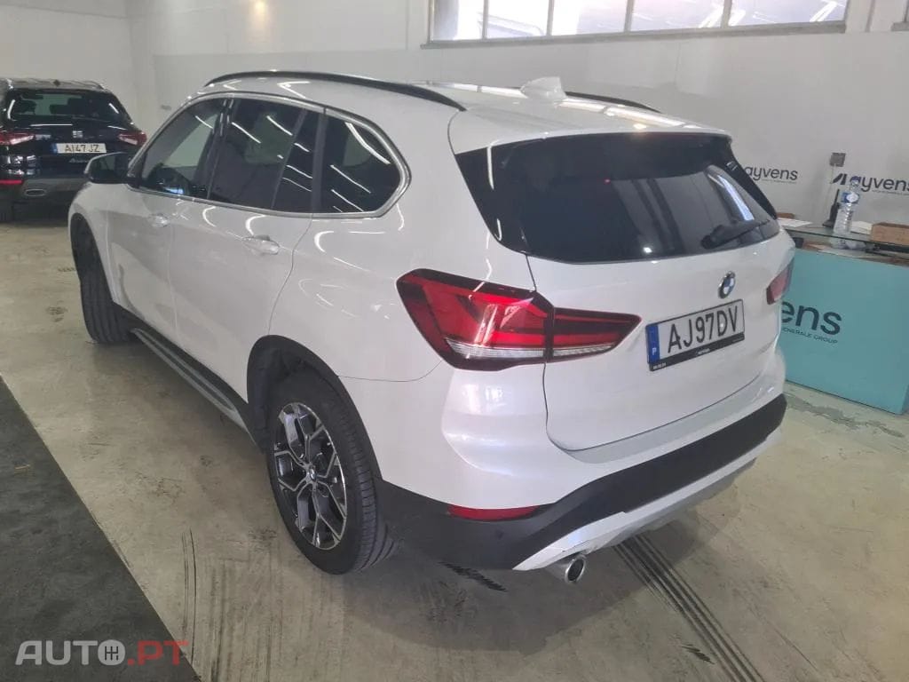 BMW X1 16 d sDrive xLine