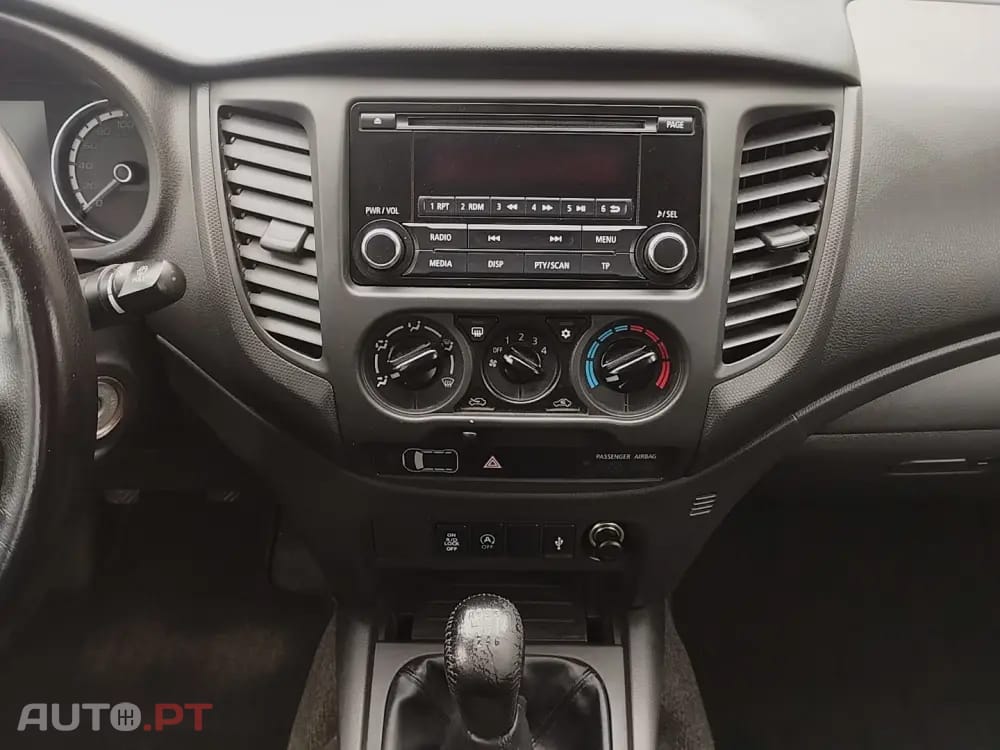 Mitsubishi L200 2.3 DI-D Space Cab Invite 4WD