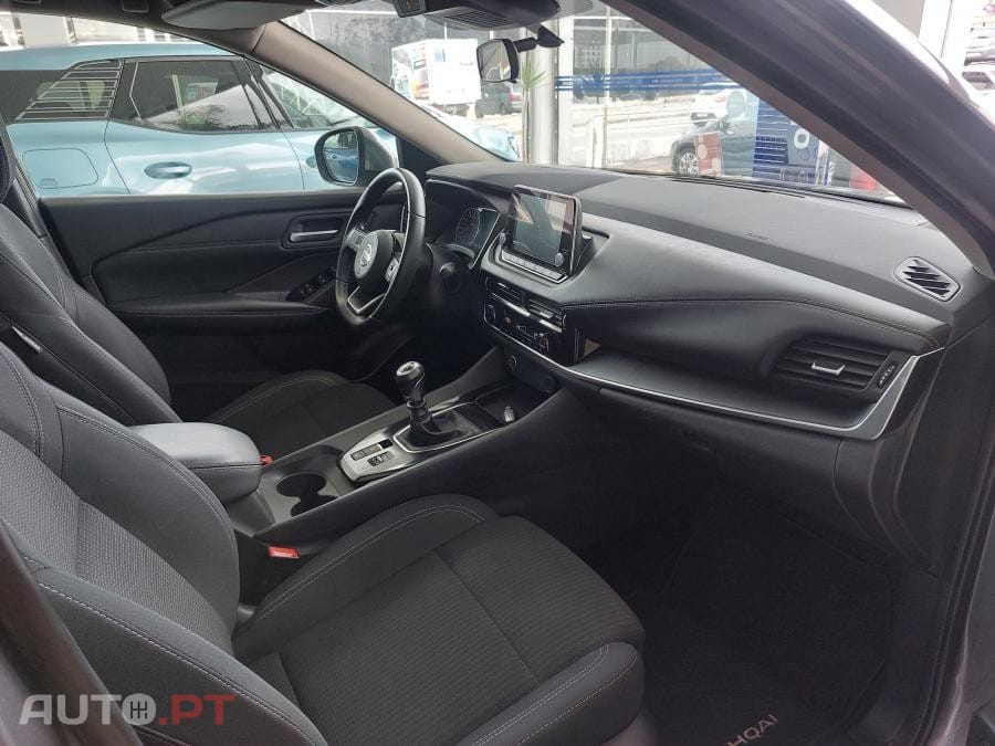 Nissan Qashqai 1.3 DIG-T N-Connecta 