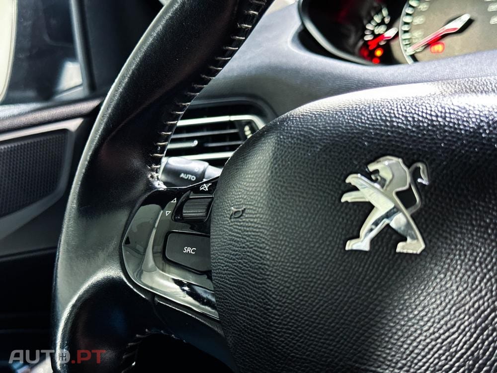 Peugeot 308 1.2 PureTech Allure
